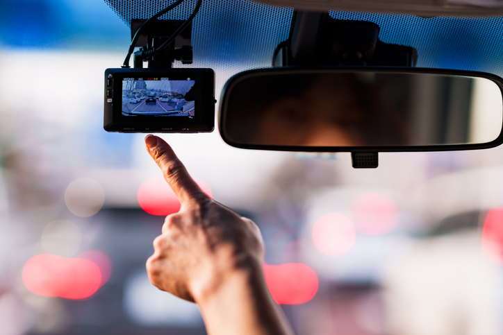 Dash Cam, legittimità e possibilità di utilizzo dei dati raccolti